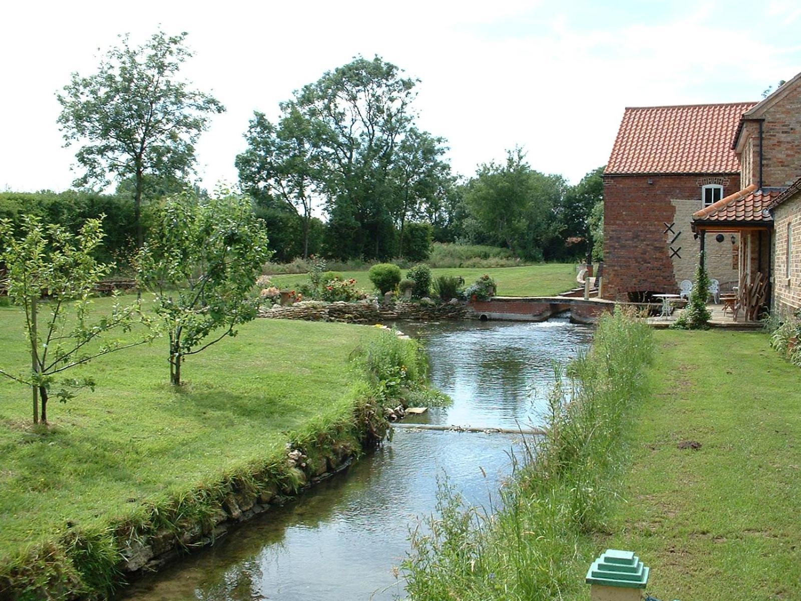 Watermill Farm Cottages Metheringham Exterior photo